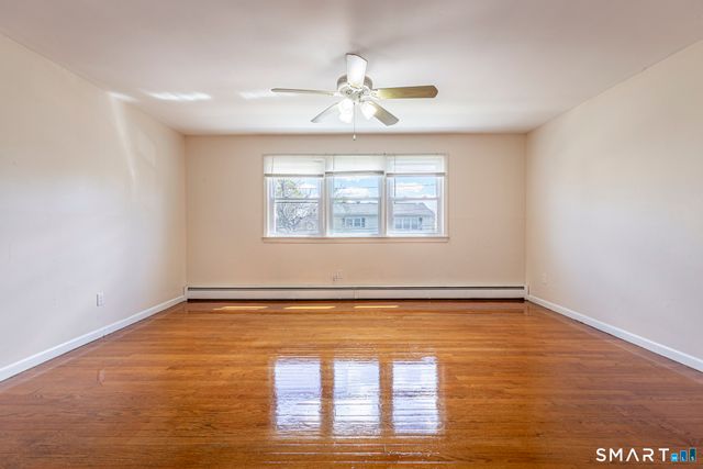 117 Elizabeth Ann Drive, New Haven, CT 06512