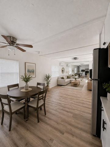 3965 Sheraton Circle, Boynton Beach, FL 33436