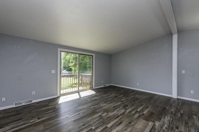 10404 268 AVENUE, Trevor, WI 53179