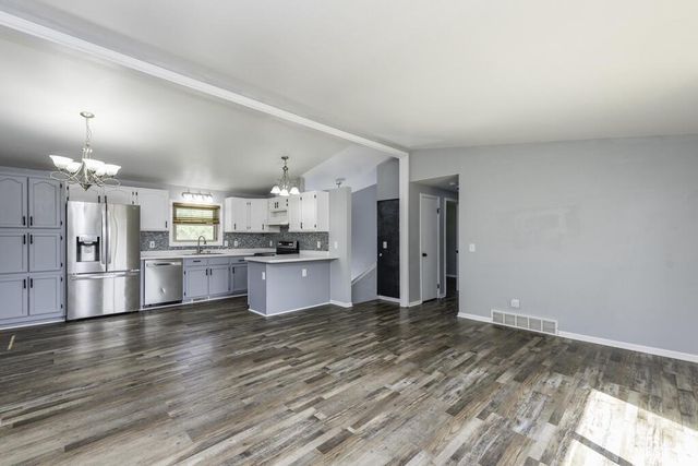 10404 268 AVENUE, Trevor, WI 53179