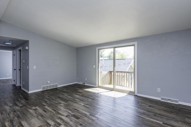 10404 268 AVENUE, Trevor, WI 53179