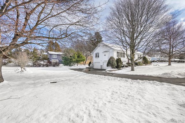 66 Fairway Drive, Pawling, NY 12564