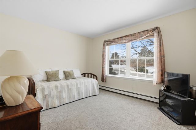 66 Fairway Drive, Pawling, NY 12564