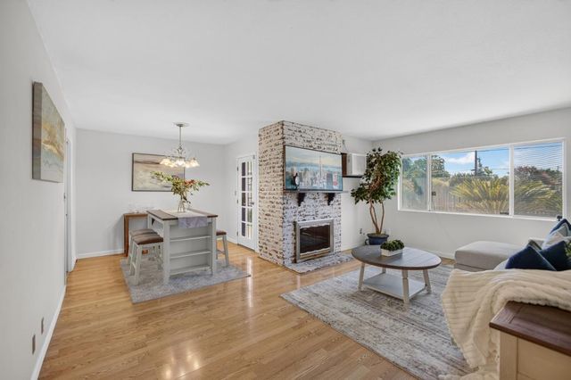 2430 34th Ave, Sacramento, CA 95822