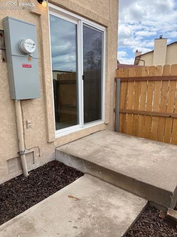3080 Starlight Circle, Colorado Springs, CO 80916