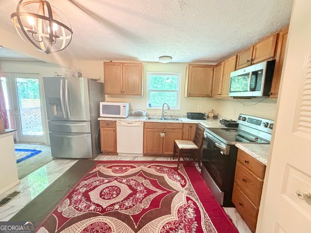5308 Olde Street, Stone Mountain, GA 30088
