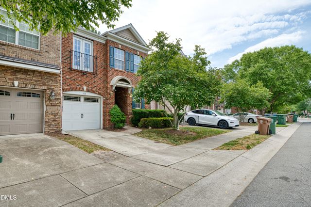 103 Longchamp Lane, Cary, NC 27519