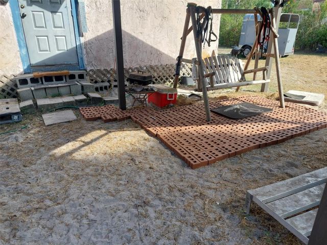 14016 N. HWY 301, Thonotosassa, FL 33592