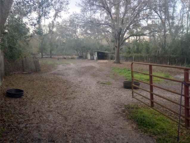 14016 N. HWY 301, Thonotosassa, FL 33592