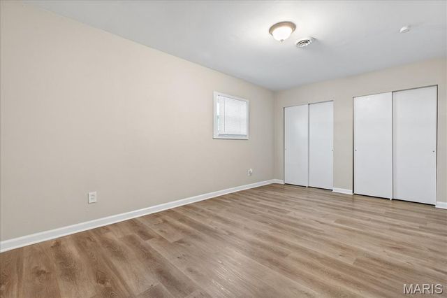 8409 Engler Avenue, St John, MO 63114