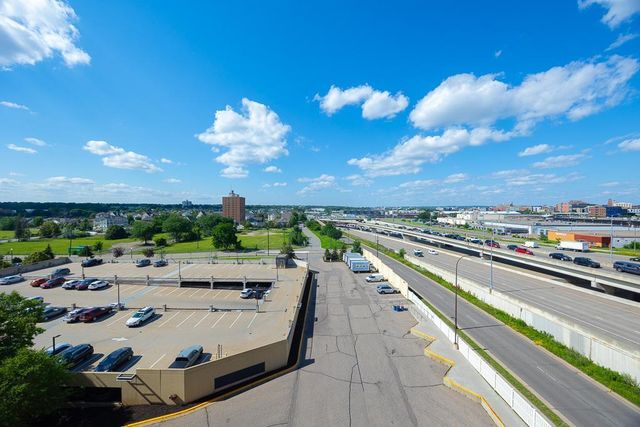 290 Market Street 608, Minneapolis, MN 55405