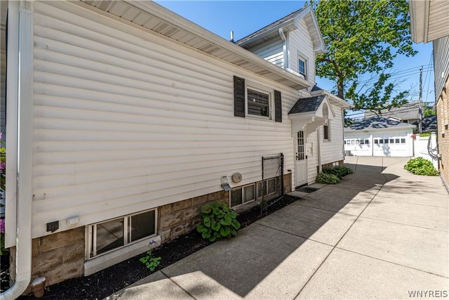 152 Louvaine Drive, Tonawanda, NY 14223