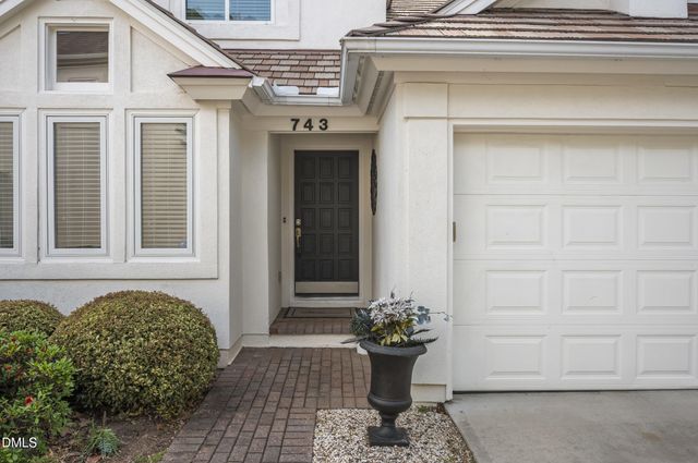 743 Crabtree Crossing Parkway, Cary, NC 27513