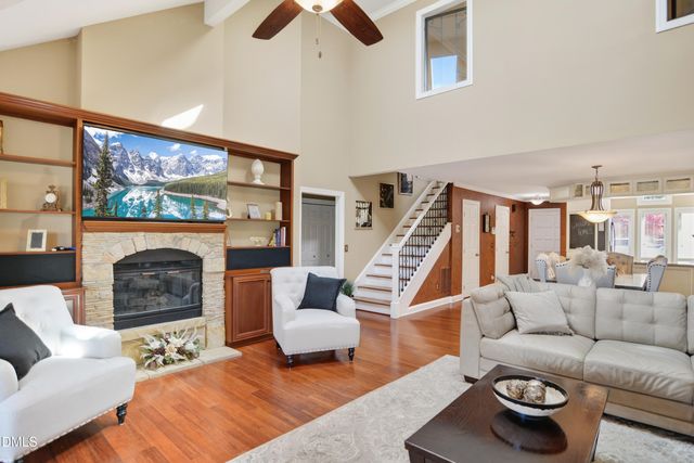 743 Crabtree Crossing Parkway, Cary, NC 27513