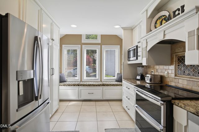 743 Crabtree Crossing Parkway, Cary, NC 27513