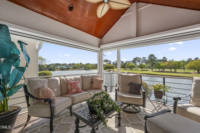 743 Crabtree Crossing Parkway, Cary, NC 27513