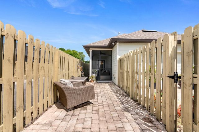 7916 SW 80TH DRIVE, Gainesville, FL 32608