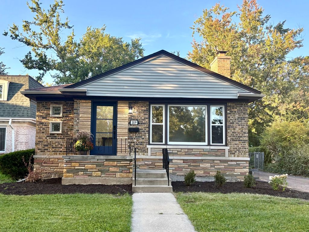 2039 Marston Lane, Flossmoor, IL 60422