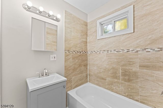 171 Milford Ave, Newark City, NJ 07108