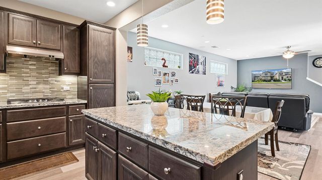 80 E Cortona Ct, Tracy, CA 95391