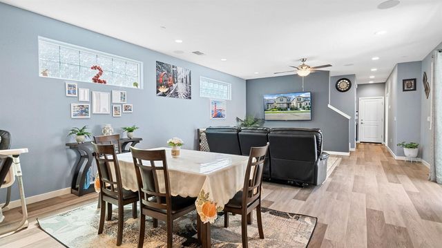 80 E Cortona Ct, Tracy, CA 95391