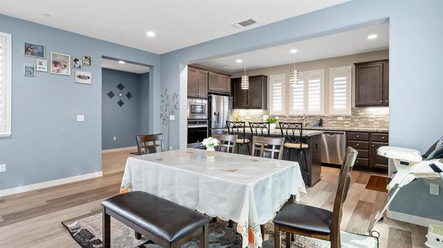 80 E Cortona Ct, Tracy, CA 95391