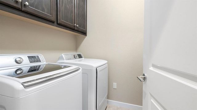 80 E Cortona Ct, Tracy, CA 95391
