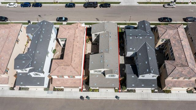 80 E Cortona Ct, Tracy, CA 95391