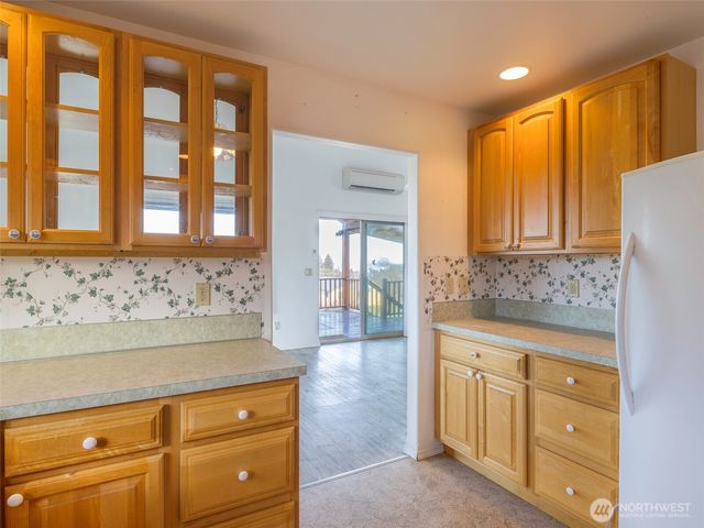 430 Whidby Avenue, Port Angeles, WA 98362