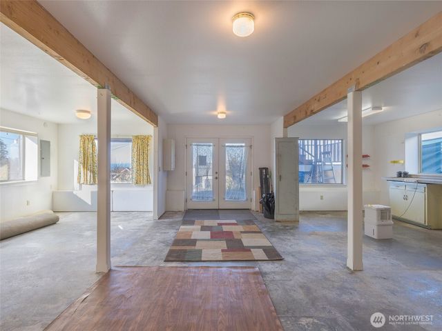 430 Whidby Avenue, Port Angeles, WA 98362