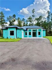3206 10th AVE NE, Naples, FL 34120