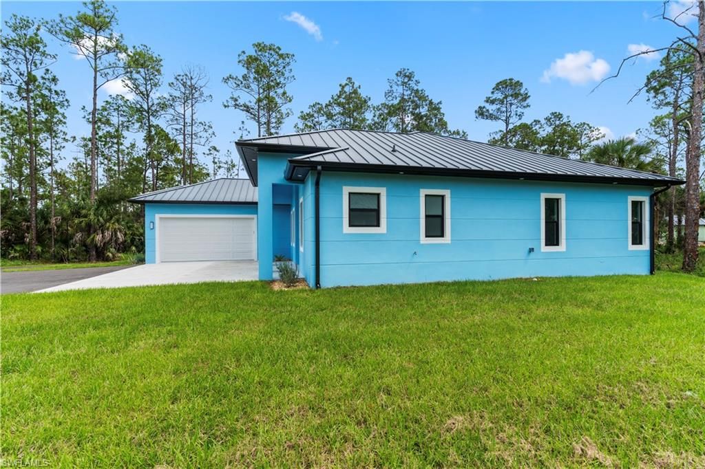 3206 10th AVE NE, NAPLES, FL 34120 — photo 4