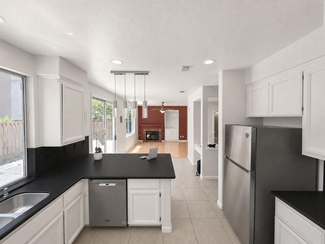 73 Images Circle, Milpitas, CA 95035