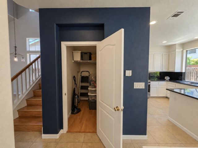 73 Images Circle, Milpitas, CA 95035