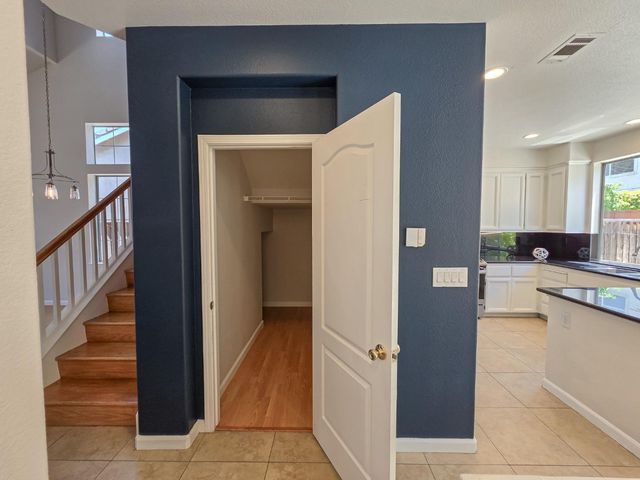 73 Images Circle, Milpitas, CA 95035