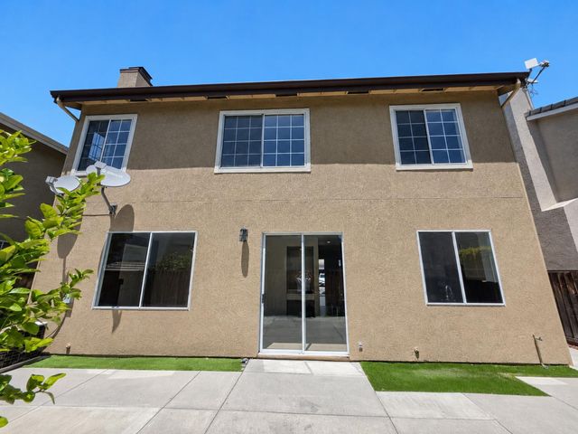 73 Images Circle, Milpitas, CA 95035