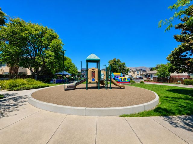 73 Images Circle, Milpitas, CA 95035