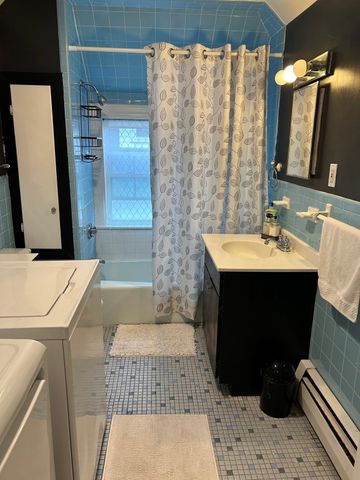 16 Lafayette Place 2, Salem, MA 01970