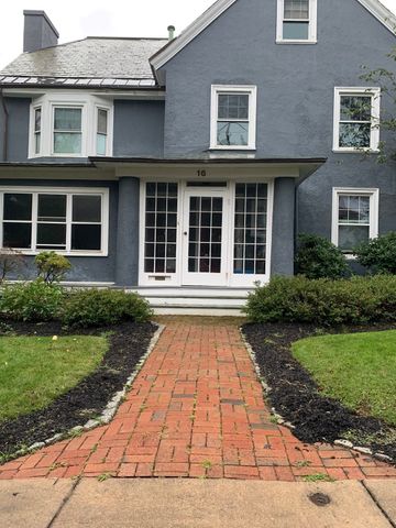 16 Lafayette Place 2, Salem, MA 01970