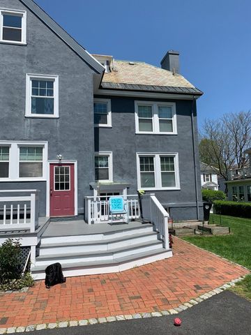 16 Lafayette Place 2, Salem, MA 01970