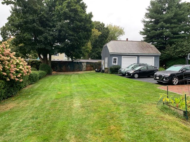 16 Lafayette Place 2, Salem, MA 01970