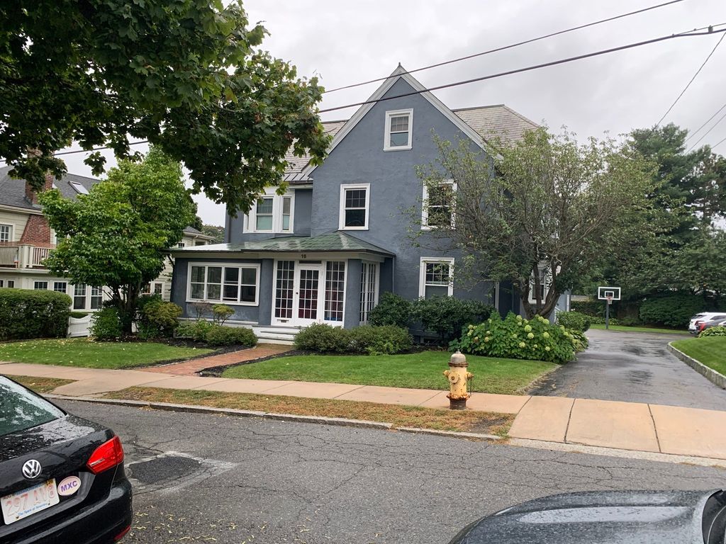 16 Lafayette Place 2, Salem, MA 01970