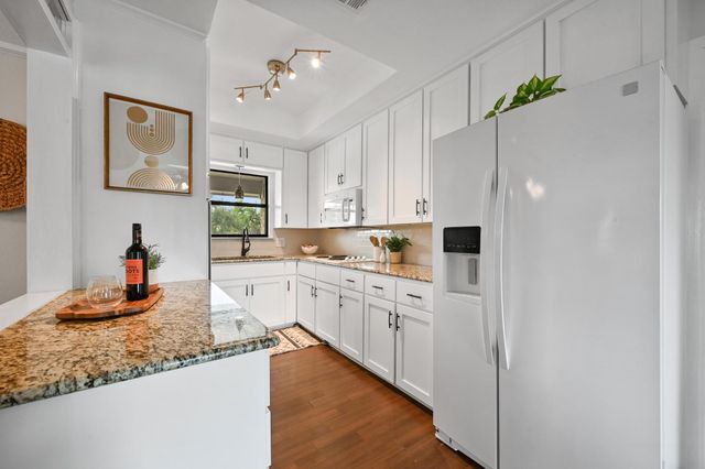 2018 Chaparral Park RD, Manchaca, TX 78652