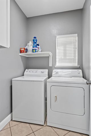 16480 Darlington St, Delhi, CA 95315