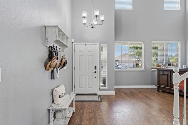16480 Darlington St, Delhi, CA 95315