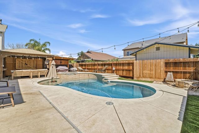 16480 Darlington St, Delhi, CA 95315
