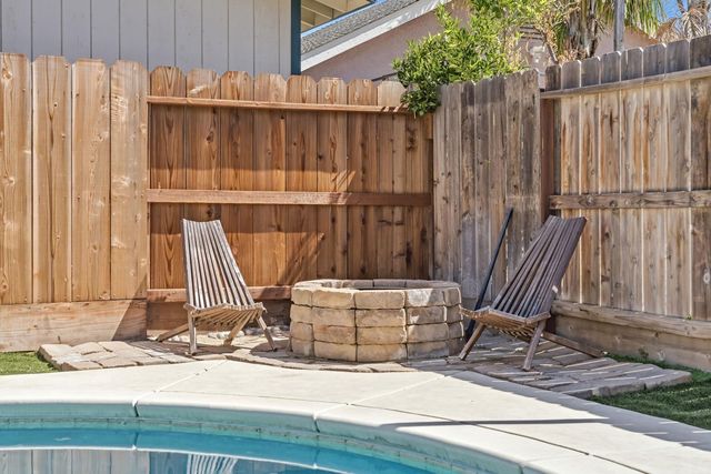 16480 Darlington St, Delhi, CA 95315