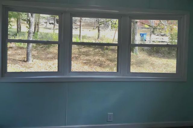 21 Myrtle Street, Cape Fair, MO 65624