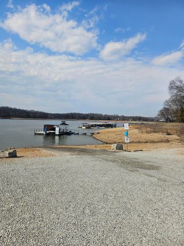 21 Myrtle Street, Cape Fair, MO 65624