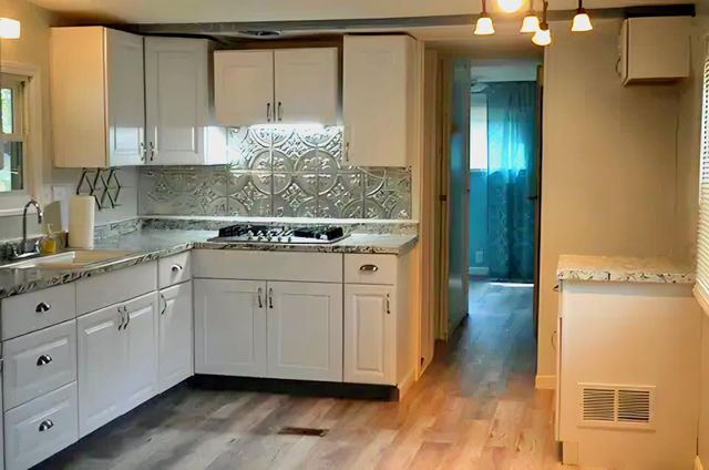 21 Myrtle Street, Cape Fair, MO 65624